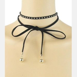 Bow choker